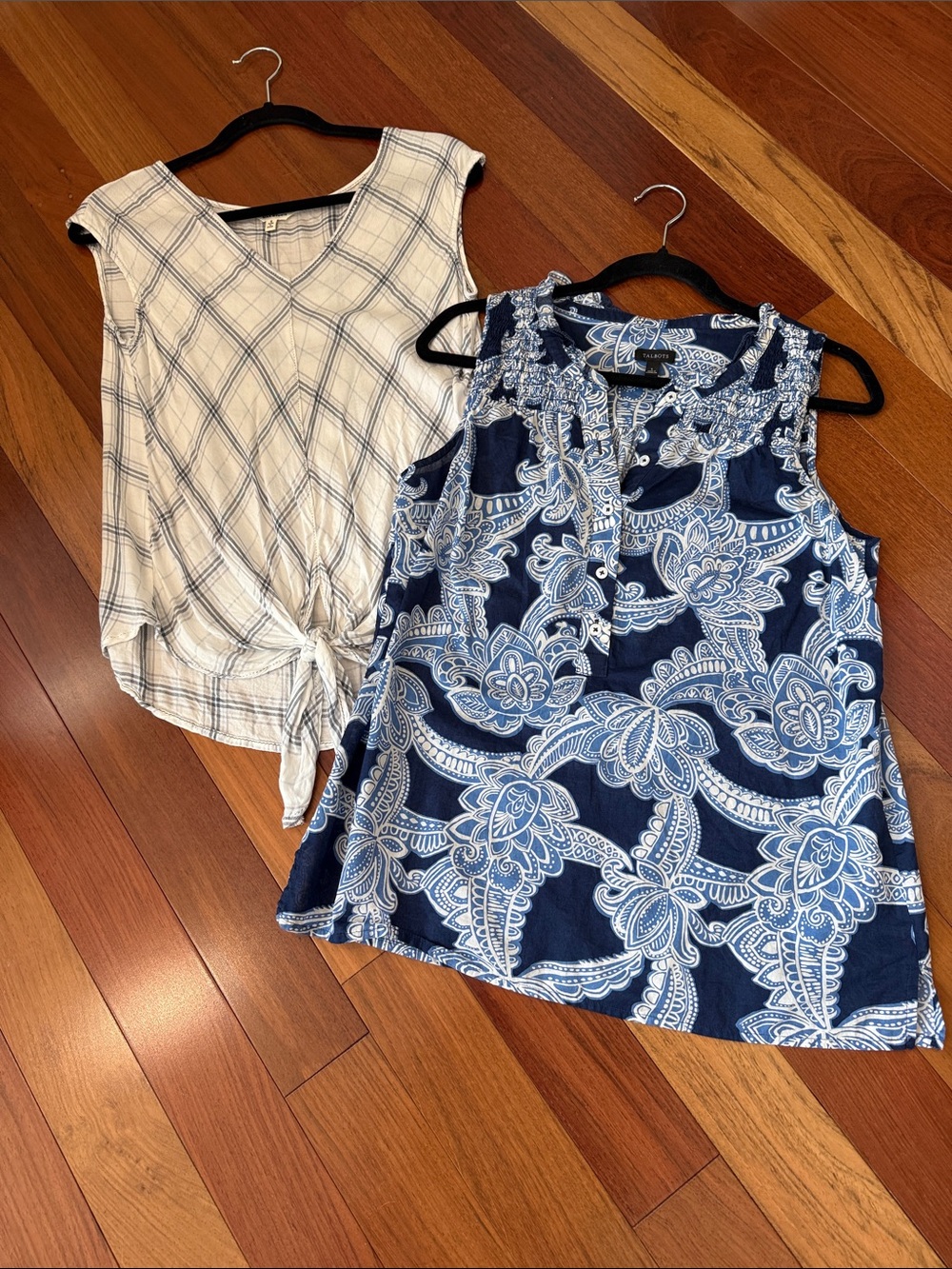 Talbots and Max Studio Navy Floral Paisley Sleeveless Camisole